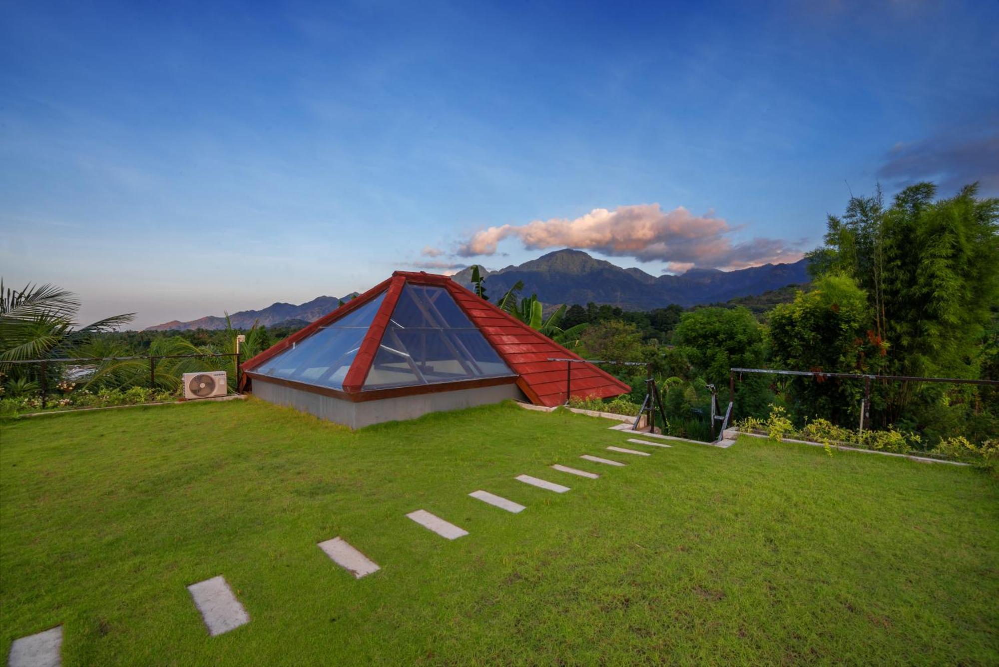 Villa Ambara Sumberkima Banyuwedang Екстер'єр фото
